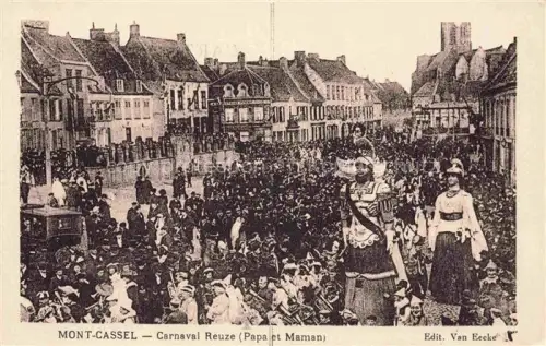 AK / Ansichtskarte Mont-Cassel Dunkerque 59 Nord Carnaval Reuze Papa et Maman