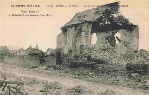 AK / Ansichtskarte Le Quesnoy Avesnes-sur-Helpe 59 Nord Eglise après le bombardement Ruines Grande Guerre Truemmer 1. Weltkrieg