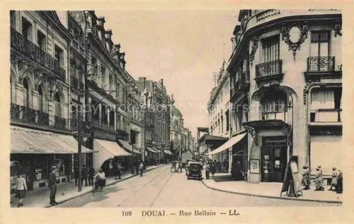 AK / Ansichtskarte DOUAI 59 Nord Rue Bellain