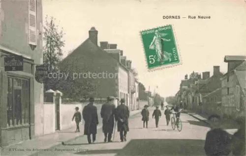 AK / Ansichtskarte Dornes NEVERS 58 Nievre Rue Neuve