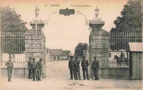 AK / Ansichtskarte COSNE -Cours-sur-Loire 58 Nievre La Caserne Binot