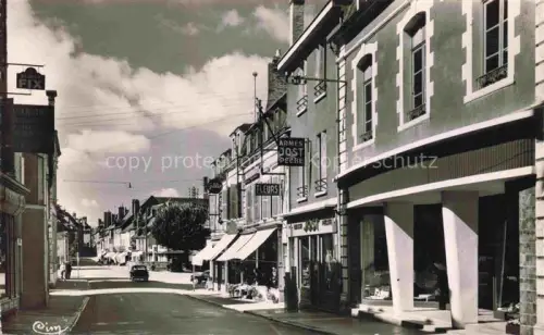 AK / Ansichtskarte COSNE -Cours-sur-Loire 58 Nievre rue du Général Leclerc