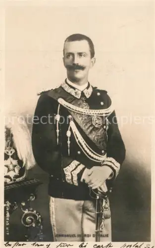 AK / Ansichtskarte Adel Italien Italia Monarchie Emmanuel III Roi Portrait