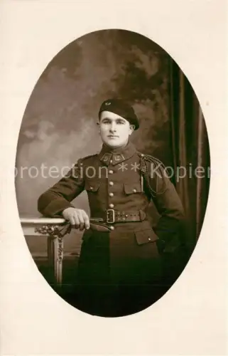 AK / Ansichtskarte Gebirgsjaeger Chasseur Alpins Reggimento Alpini Militaria-- 6. Bataillon Foto Portrait
