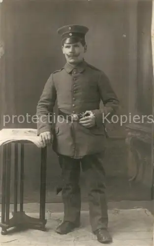 AK / Ansichtskarte Nowo Miodowa Warsaw Warschau PL WK1 Foto Soldat 