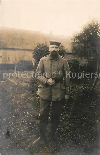 AK / Ansichtskarte Militaria Landsturm Landwehr WK1 Soldat Foto Portrait