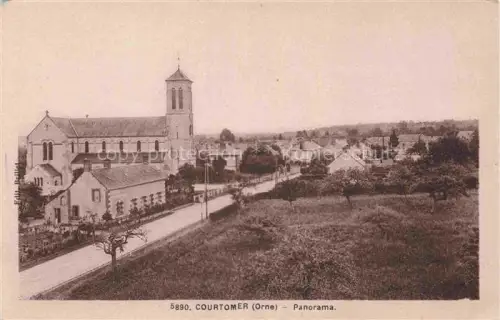 AK / Ansichtskarte Courtomer Alencon 61 Orne Panorama Eglise