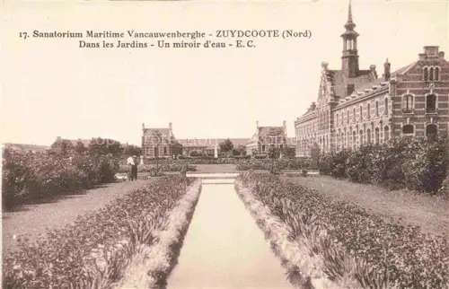 AK / Ansichtskarte Zuydcoote Dunkerque 59 Nord Sanatorium Maritime Vancauwenberghe dans les jardins un miroir d'eau