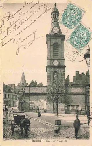 AK / Ansichtskarte Decize NEVERS 58 Nievre Place Guy-Coquille et le Beffroi