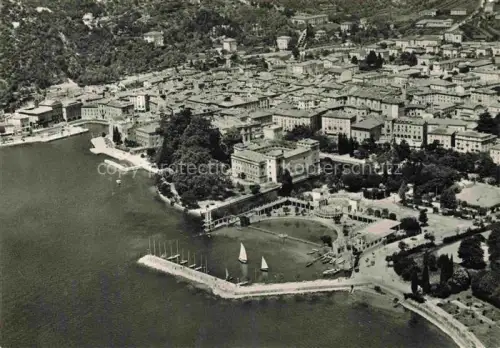 AK / Ansichtskarte Riva sul Garda IT Panorama dall aereo