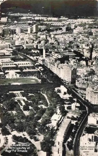 AK / Ansichtskarte CASABLANCA Maroc Le Parc Lyautey et Avenue d'Amade