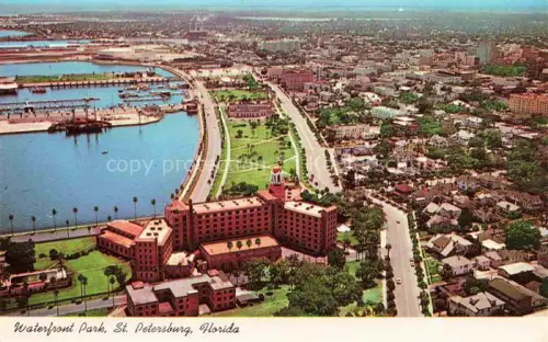 AK / Ansichtskarte St Petersburg Florida USA Waterfront Park with Vinoy Park Hotel Fliegeraufnahme