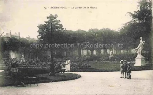 AK / Ansichtskarte BORDEAUX 33 Gironde Le Jardin de la Mairie