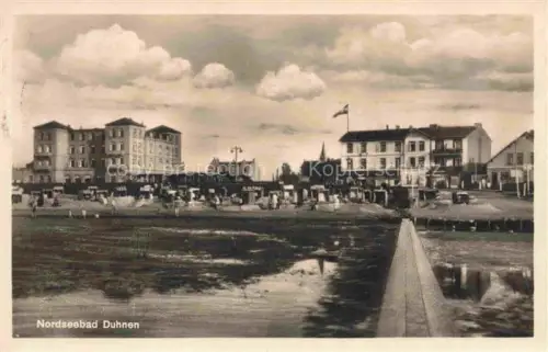 AK / Ansichtskarte Duhnen Cuxhaven Nordseebad Niedersachsen Blick zum Strand Hotels