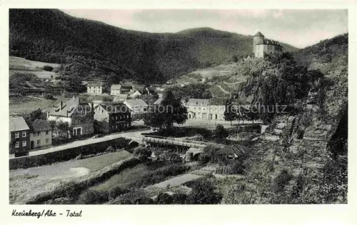 AK / Ansichtskarte Kreuzberg Ahr Altenahr Ahrweiler Rheinland-Pfalz Totalansicht Burg