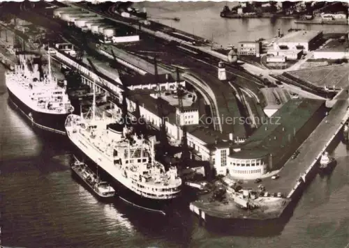 AK / Ansichtskarte BREMERHAVEN Columbuskaje Bahnhof am Meer