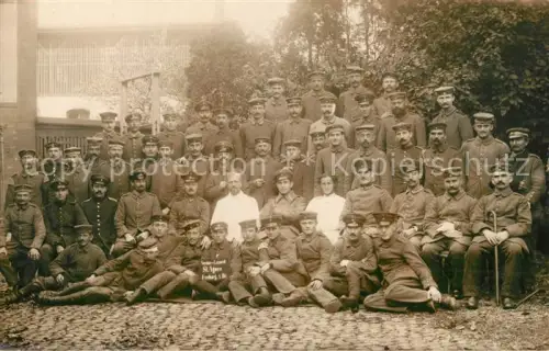 AK / Ansichtskarte FREIBURG Breisgau BW WK1 Lazarett Gruppenfoto St. Agnes