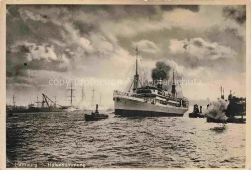 AK / Ansichtskarte Dampfer Oceanliner Hamburg Hafenstimmung 