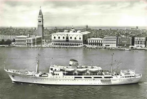 AK / Ansichtskarte Schiffe Binnenschifffahrt Adriatica Venise Paquebots San Marco 