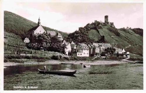 AK / Ansichtskarte Beilstein Mosel Rheinland-Pfalz Blick ueber die Mosel zum Ort Burg