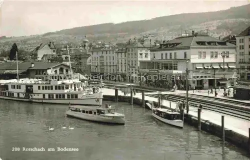 AK / Ansichtskarte RORSCHACH Bodensee SG Partie am Hafen Fahrgastschiff