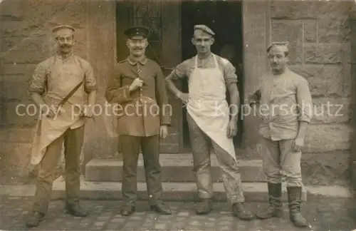 AK / Ansichtskarte 113 Regiment IR 113 Infanterie Freiburg im Breisgau Kuechenpersonal Gruupenfoto 