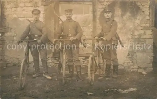 AK / Ansichtskarte 079 Regiment IR 079 Infanterie Hildesheim Fahrradkompagnie WK1 Gruppenfoto 