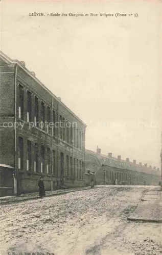 AK / Ansichtskarte Lievin LENS 62 Pas-de-Calais Ecole des Garcons et Rue Ampère