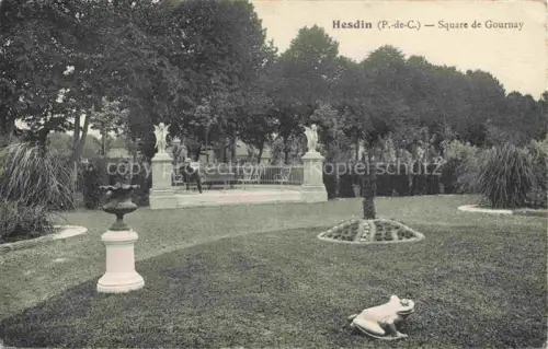 AK / Ansichtskarte Hesdin Montreuil 62 Pas-de-Calais Square de Gournay
