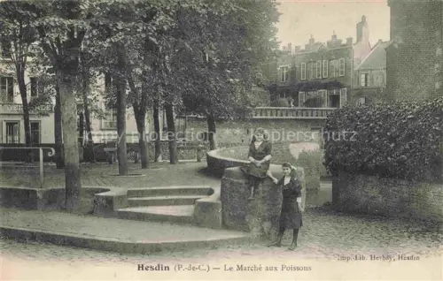 AK / Ansichtskarte Hesdin Montreuil 62 Pas-de-Calais Le Marché aux Poissons