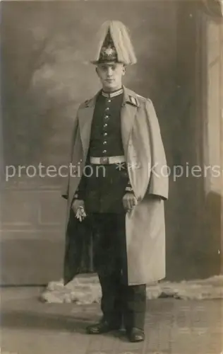 AK / Ansichtskarte 005 Regiment GR 005 Garde Grenadier Berlin Greandier in Ausgeh-Uniform 