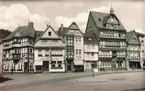 AK / Ansichtskarte Adenau Ahrweiler Rheinland-Pfalz Marktplatz Altstadt Fachwerkhaeuser