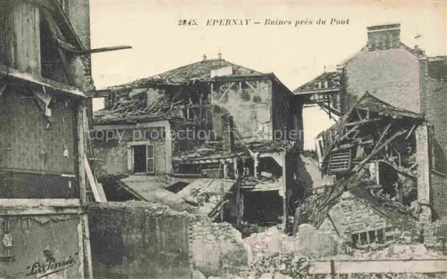 AK / Ansichtskarte EPERNAY 51 Marne Près du pont Ruines Grande Guerre Truemmer 1. Weltkrieg