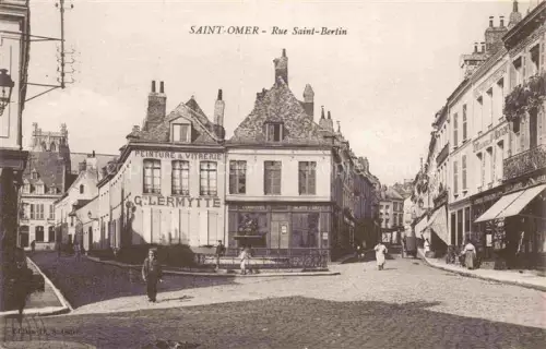 AK / Ansichtskarte SAINT-OMER  62 Pas-de-Calais Rue Saint-Bertin