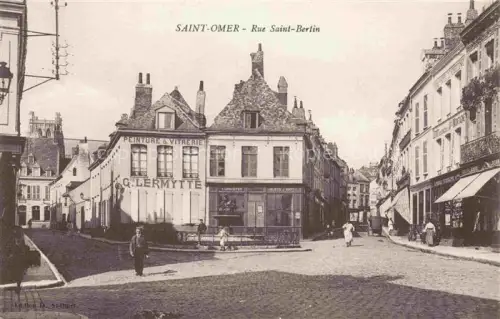 AK / Ansichtskarte SAINT-OMER  62 Pas-de-Calais Rue Saint-Bertin
