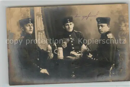 AK / Ansichtskarte 142 Regiment IR 142 Infanterie Mulhouse Muellheim Baden Kartenspiel Bierkruege Foto 