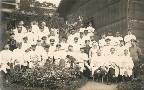 AK / Ansichtskarte BADEN-BADEN Lazarett Gruppenfoto 