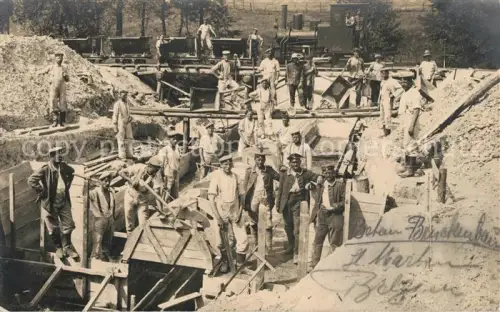 AK / Ansichtskarte Feldbahn Kleinbahn Militaria WK1 Westfront Foto Eisenbahnbau-Kompagnie Belgien