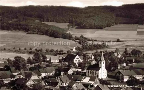 AK / Ansichtskarte Serkenrode Finnentrop OLPE NRW Panorama Ortsansicht mit Kirche