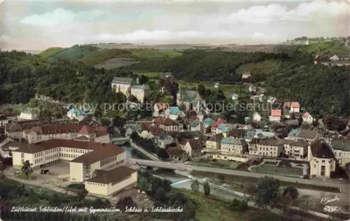 AK / Ansichtskarte Schleiden Eifel Ansicht mit Gymnasium Schloss und Schlosskirche