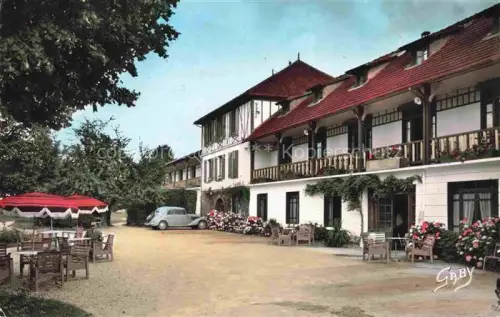 AK / Ansichtskarte Tesse-la-Madeleine ALENCON 61 Orne Hôtel de Tessé Station Thermale de Bagnoles-de-l'Orne