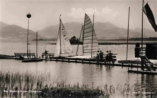 AK / Ansichtskarte Seebruck Chiemsee Seeon-Seebruck Bayern Anlegesteg
