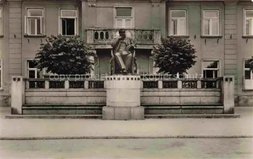 AK / Ansichtskarte Stavenhagen Demmin Mecklenburg-Vorpommern Fritz Reuter Denkmal