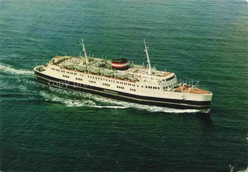 AK / Ansichtskarte Dampfer Oceanliner Kong Frederik Danmark IX Tyskland 