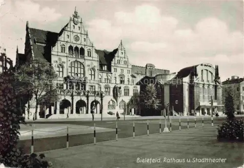 AK / Ansichtskarte BIELEFELD Rathaus und Stadttheater