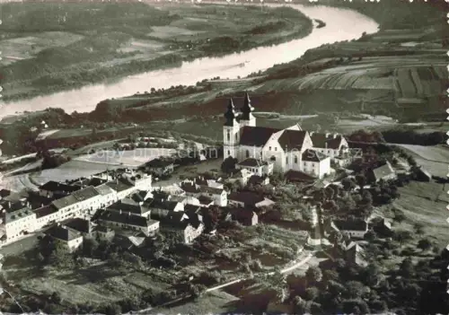 AK / Ansichtskarte Maria Taferl Fliegeraufnahme mit Klosterkirche