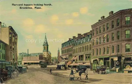 AK / Ansichtskarte Brookline Massachusetts USA Harvard Square looking north