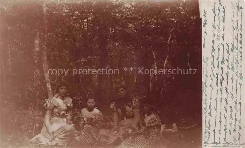 AK / Ansichtskarte Diedenhofen Thionville 57 Moselle Familienfoto Deutsche Reichspost