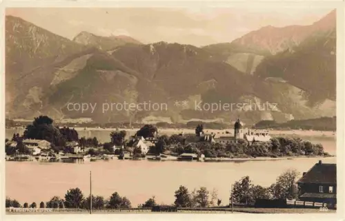 AK / Ansichtskarte Frauenchiemsee Insel Bayern Panorama mit Kirche