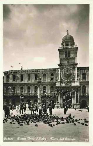 AK / Ansichtskarte PADOVA Veneto IT Piazza Unita d Italia Torre del Orologio